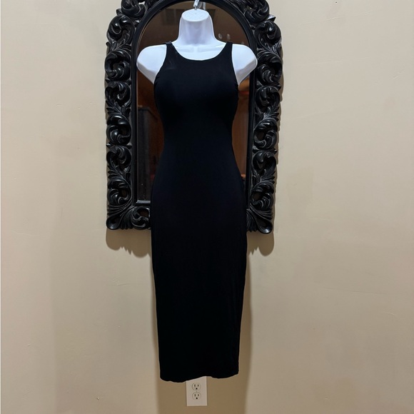 Good American Black Bodycon Midi Dress - Picture 1 of 6
